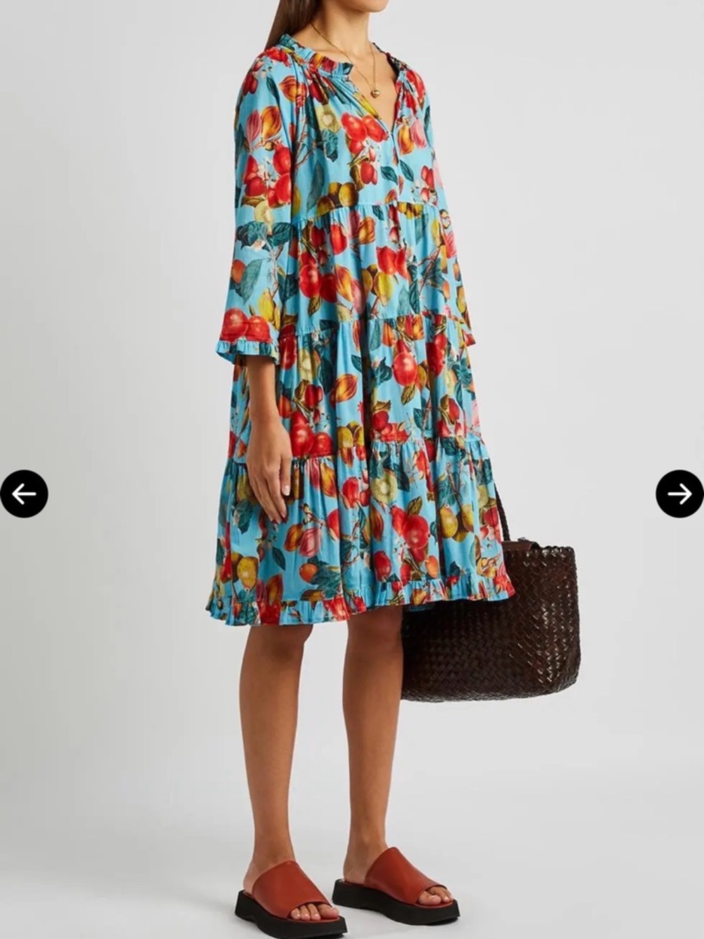 Cara Cara gibson dress - fruit blue Size XS/S
$395
color: fruit blue - Picture 8 of 16